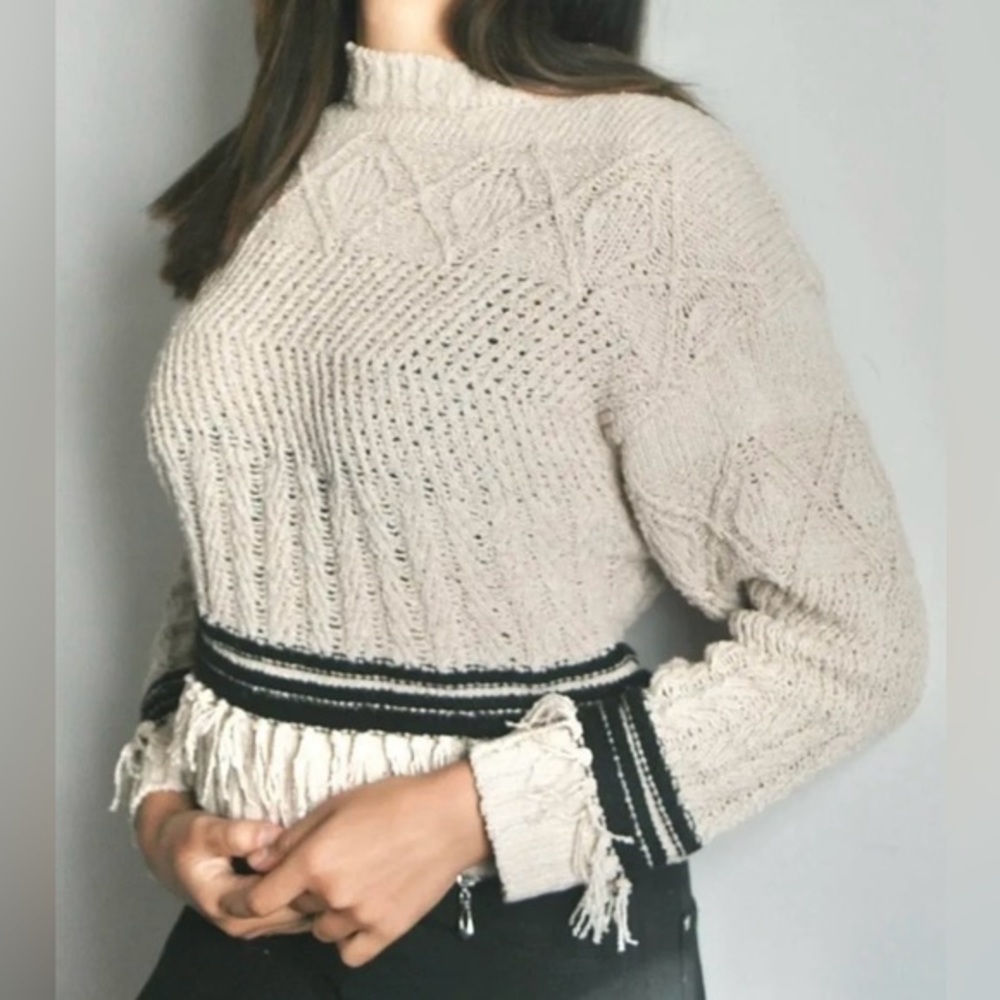 NEW Baloot Boutique | Fringe Knit Sweater in Tan & Navy - Size L - New with tags